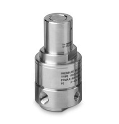 compact-general-purpose-pressure-reducing-dome-loaded-regulators